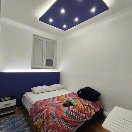 Apartment Vendégház *